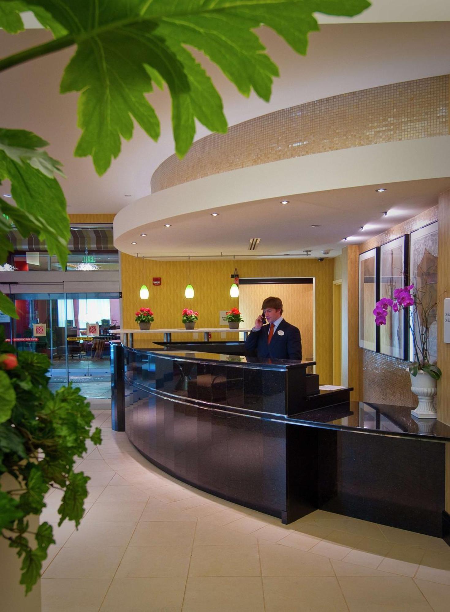 Hilton Garden Inn Rockville - Gaithersburg Exteriör bild