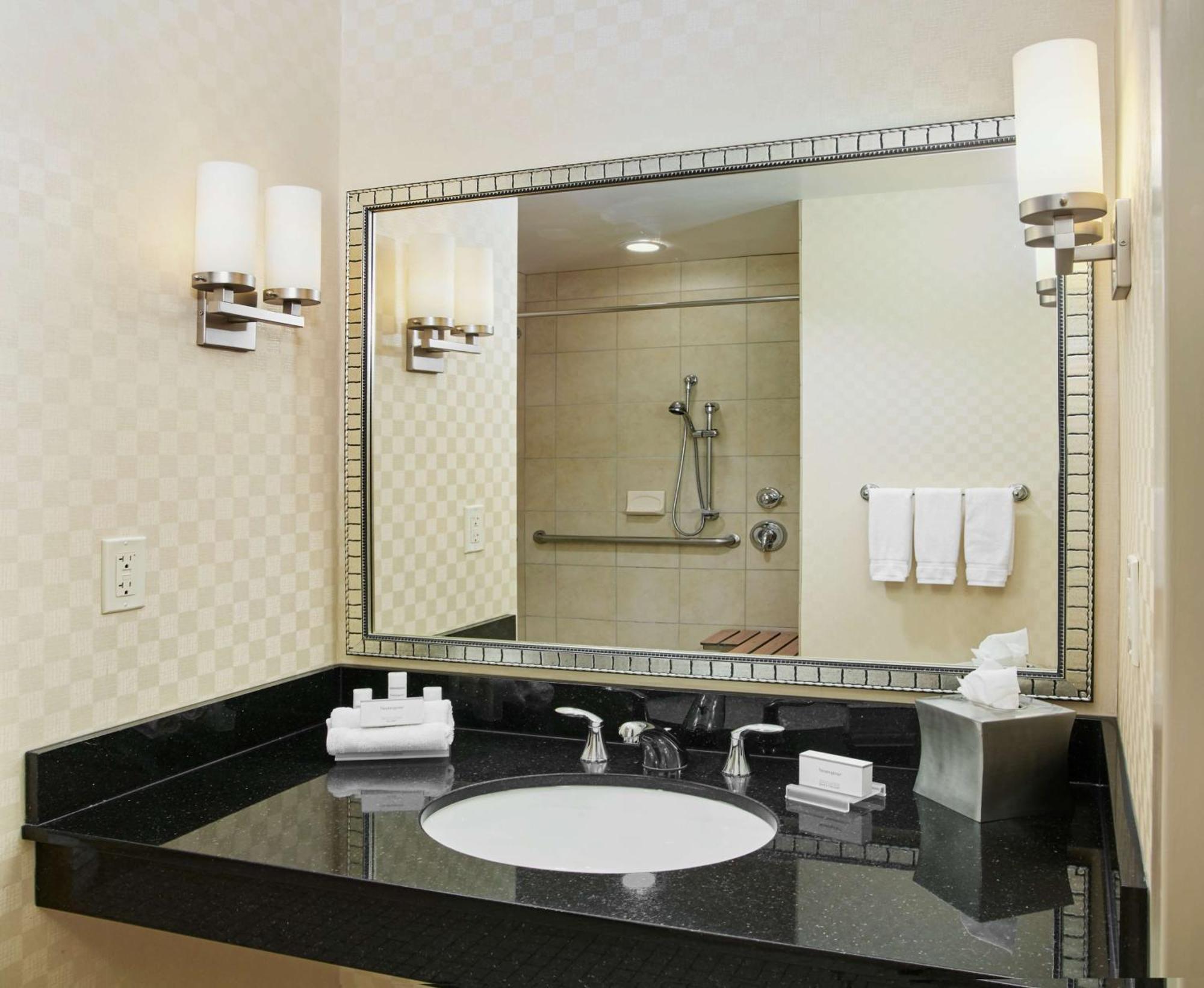 Hilton Garden Inn Rockville - Gaithersburg Exteriör bild